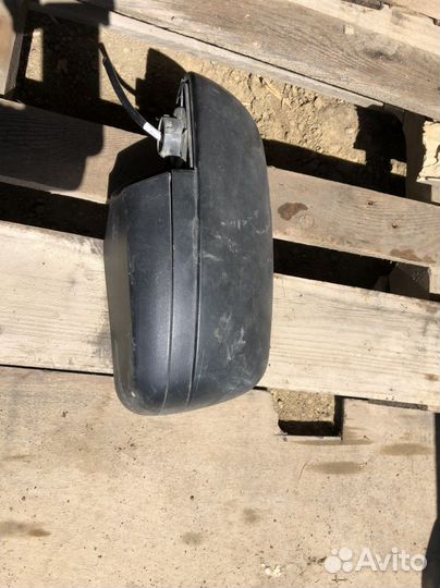 Зеркало на приору