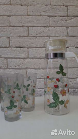 Новый набор из 3х стаканов и графин
