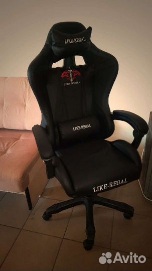 Компьютерное кресло