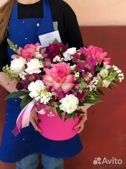 Коробка с цветами с доставкой