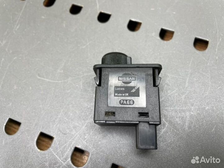 Корректор фар Nissan Primera P11(144) CD20 2.0TD