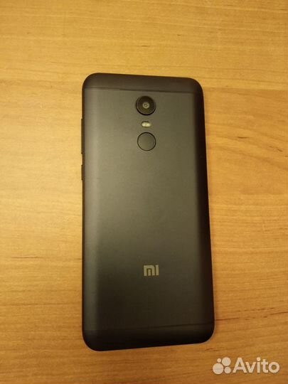 Телефон Xiaomi Redmi 5 plus 64GB