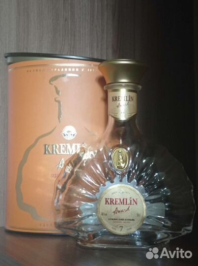 Кремлин Эворд Армения бутылка