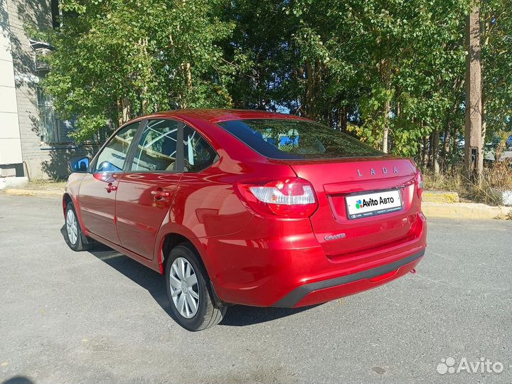 LADA Granta 1.6 МТ, 2022, 30 543 км