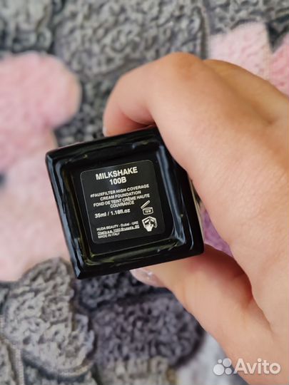 Тональный крем Huda beauty milkshake 100B