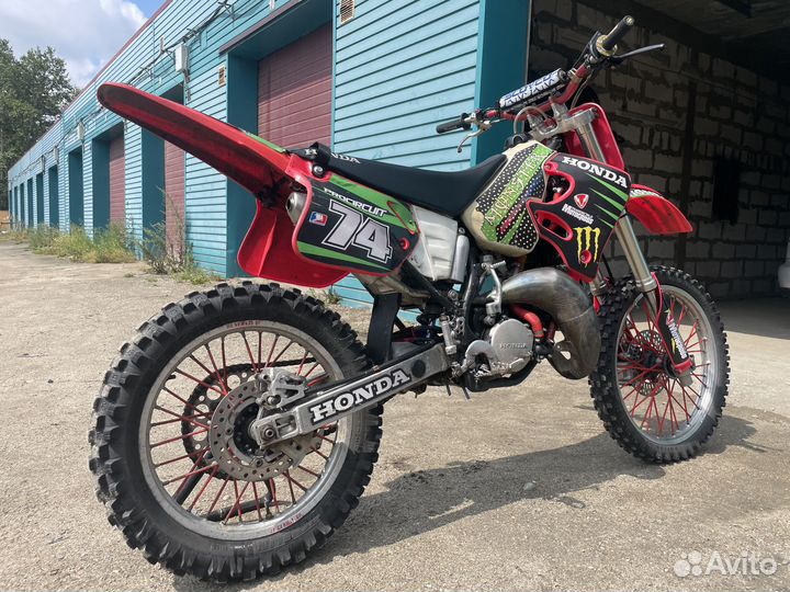 Хонда CR125R