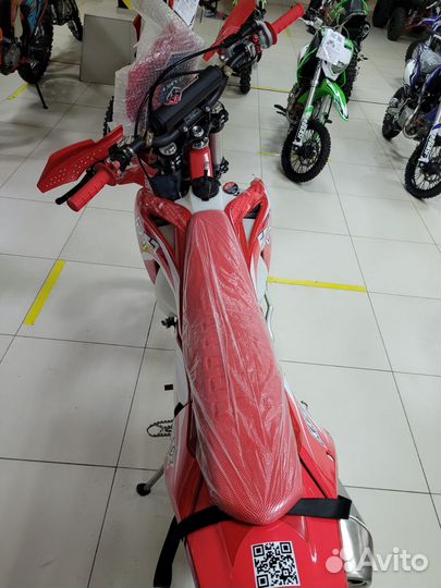 Мотоцикл Hasky F7 300 FCR GAS эндуро кросс