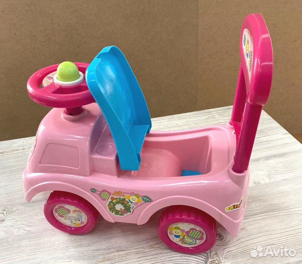 Пирамидка Chicco, машинка-беговел, божья коровка