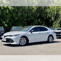 Toyota Camry 2.5 AT, 2019, 162 000 км, с пробегом, цена 2 314 000 руб.