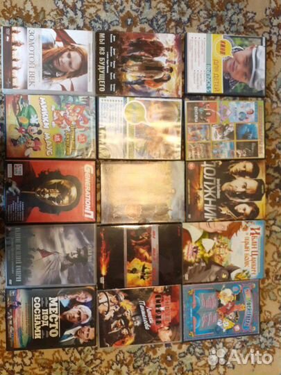 Диски: мультфильмы и фильмы