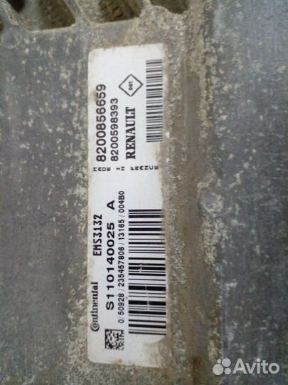 Блок управления двигателем Renault Logan 1 2010