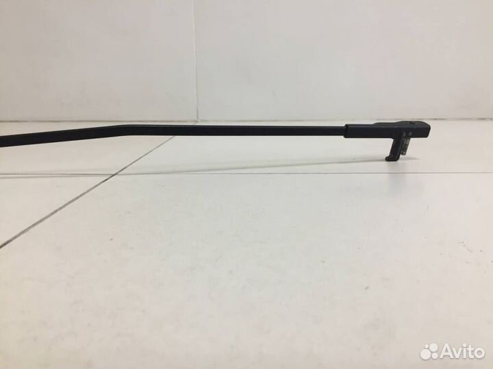 Поводок стеклоочистителя передний правый Ford Focu