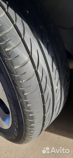 Pirelli P Zero Nero 215/50 R17
