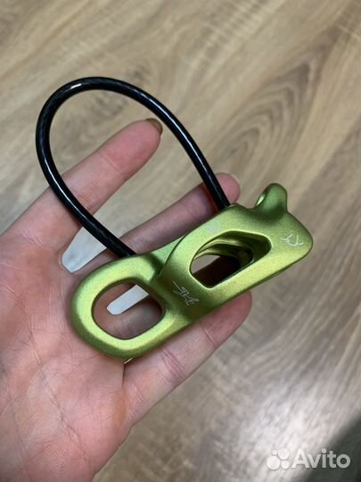 Страховочное устройство ATC alpine guide новое