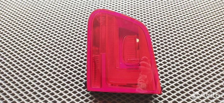 Фонарь задний правый Volkswagen Tiguan 5n0945094g