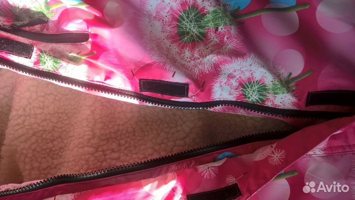 Костюм зимний куртка с капюшоном и полукомбинезон