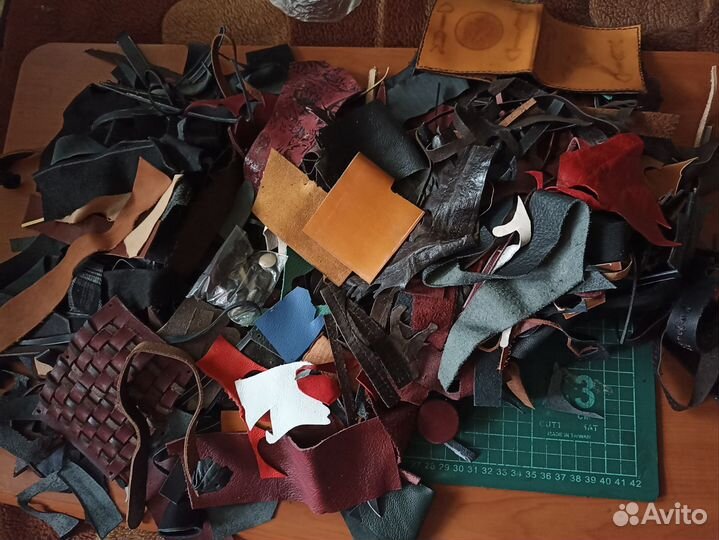 Кожа обрезки для рукоделия, творчества,мозаики