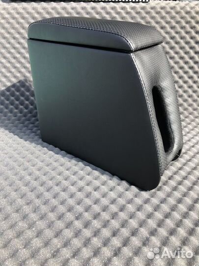 Подлокотник LADA granta эконом