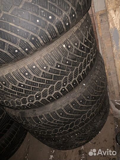 Continental ContiIceContact 235/50 R18