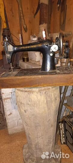 Швейная машинка подольская ручная