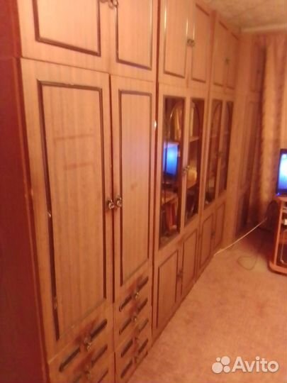 Стенка в гостиную