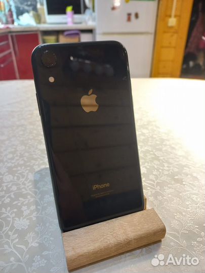 iPhone Xr, 128 ГБ