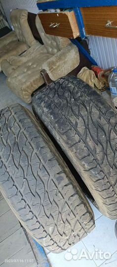 Bridgestone Dueler A/T 697 275/70 R16
