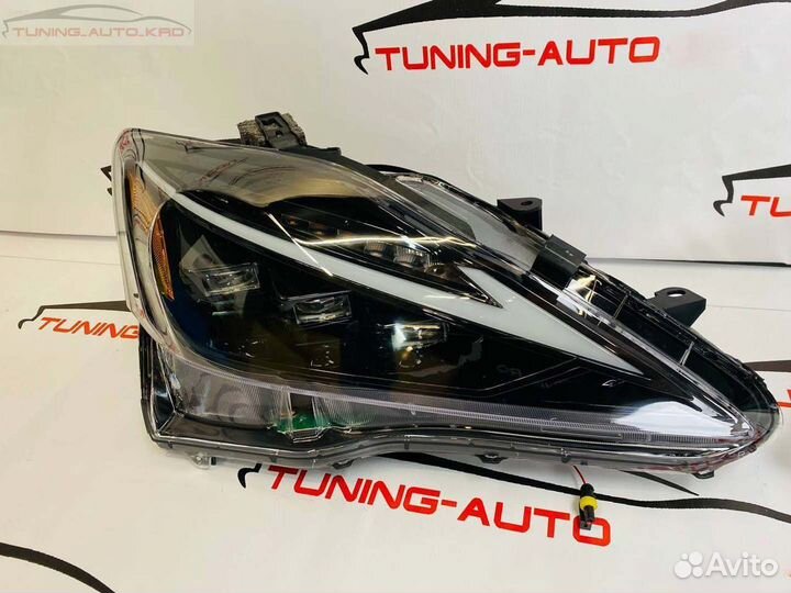 Фары Lexus IS250 стиль 2021 B5316