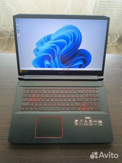 Acer AN517-52 17