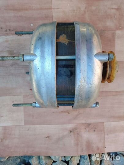 Электродвигатель