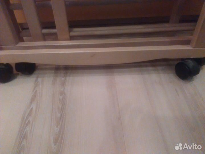 Продаю детскую кроватку