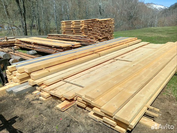 Пиломатериалы тёс,плаха,полу брус, плаха из кедры