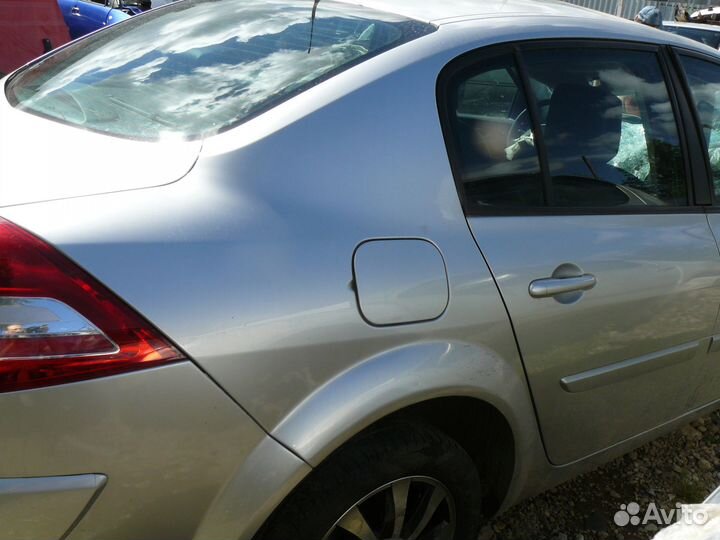 Крыло заднее правое для Renault Megane II