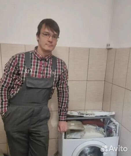 Мастер на час, повесить полку-гардину-телевизор