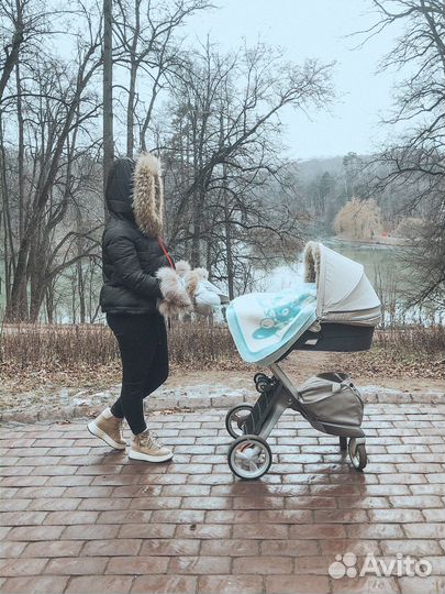 Коляска Stokke