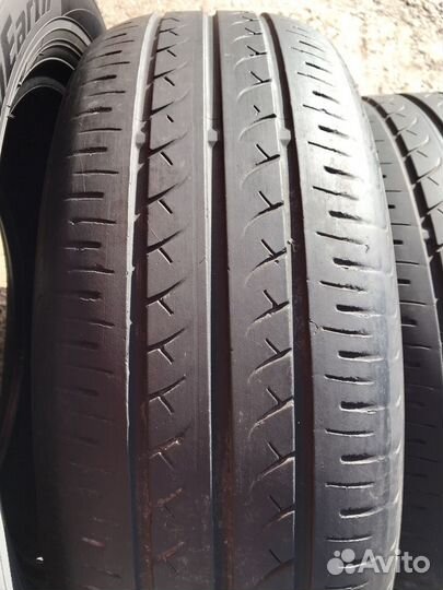 Yokohama BluEarth RV-02 205/60 R16 92