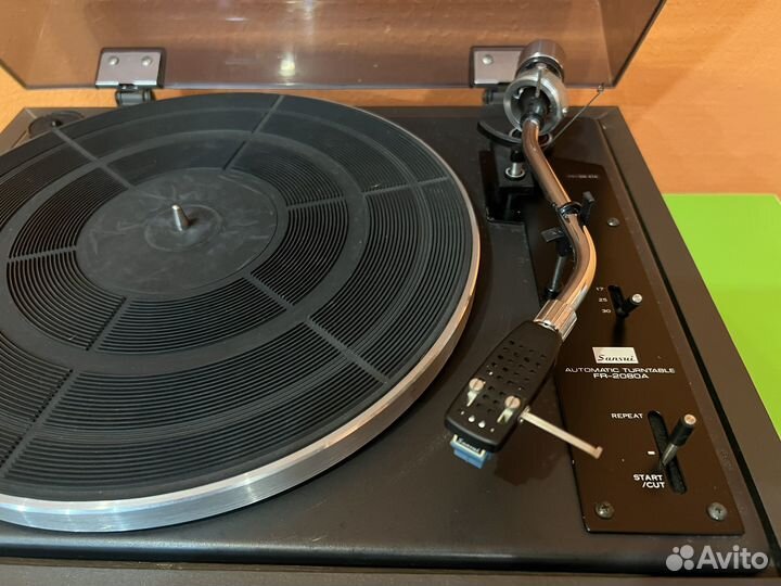 Проигрыватель винила sansui FR-2080A