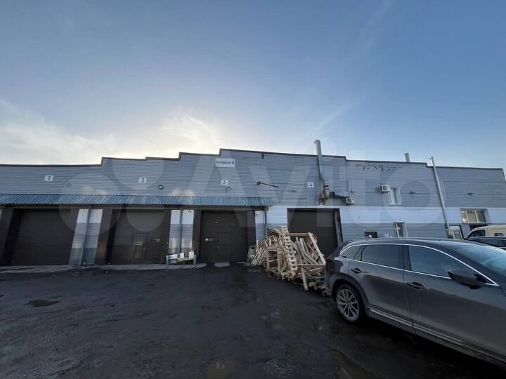 Сдам складское помещение, 573 м²