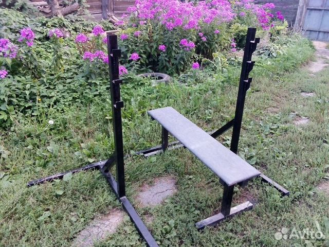 Стойка для штанги