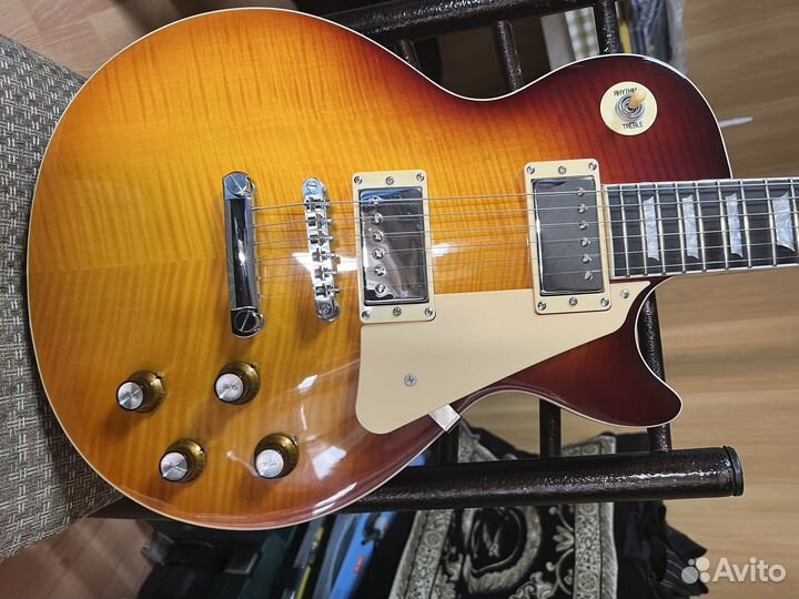 Электрогитара Gibson les paul