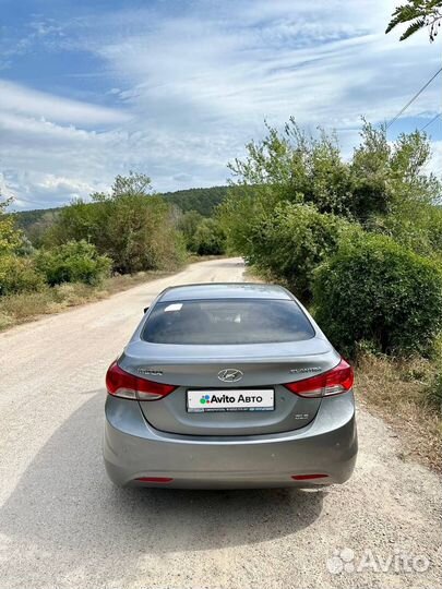 Hyundai Elantra 1.6 AT, 2012, 108 768 км