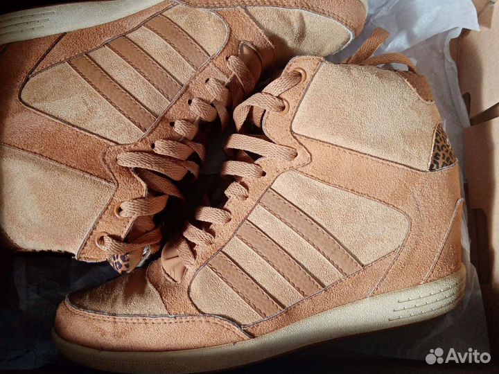 Кроссовки adidas оригинал 39 размер