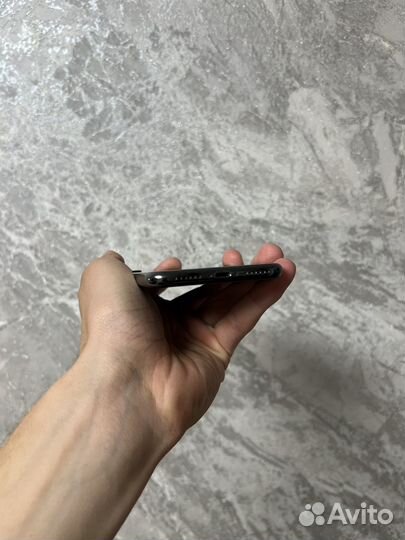 iPhone X, 256 ГБ