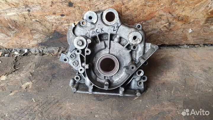 Насос масляный Audi A8 D2 1998-2003