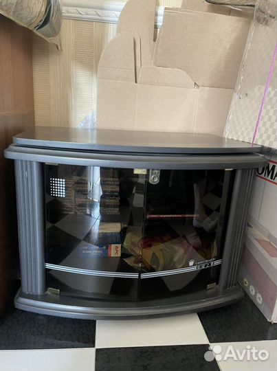 Тумба под телевизор