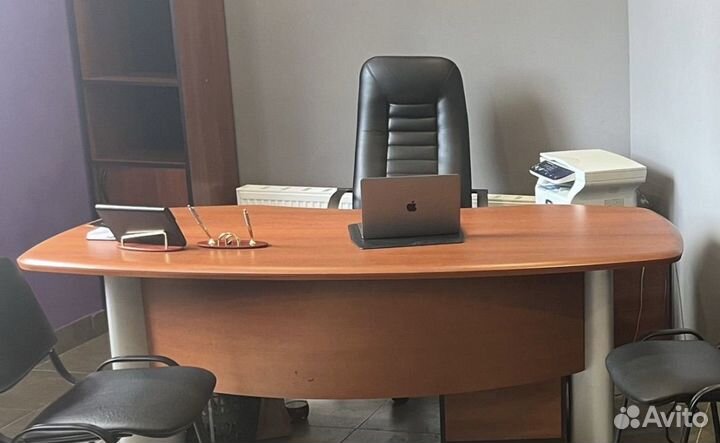 Стол офисный
