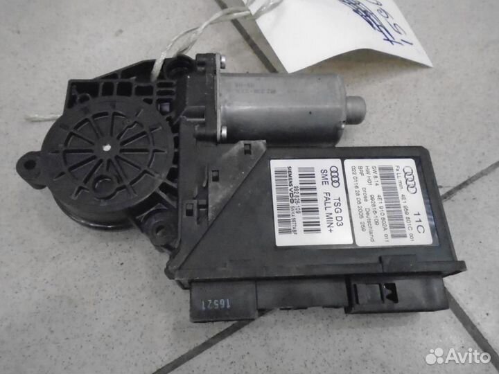 Моторчик стеклоподъемника передний левый Audi A8