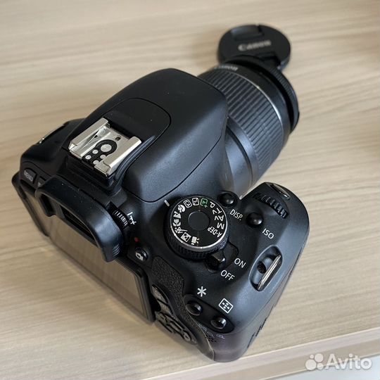 Продам зеркальный фотоаппарат Сanоn еos 600D