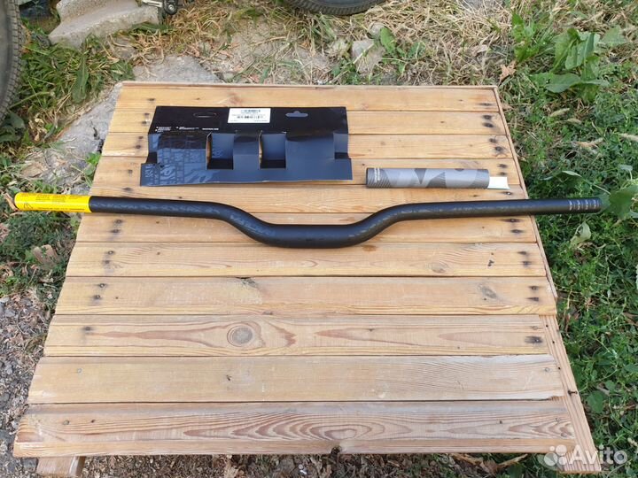 Руль Race Face Atlas 31.8 785мм