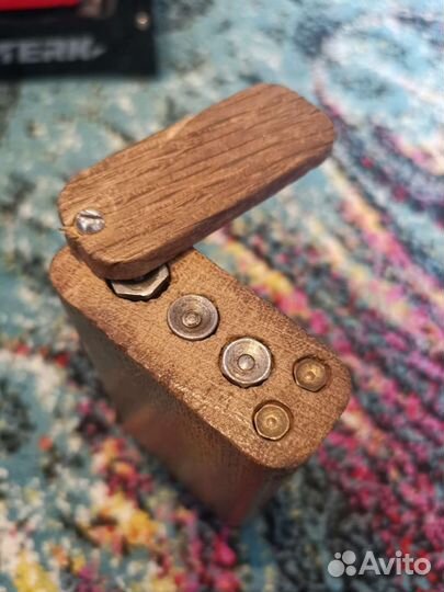 Набор плоских шлицевых отверток в деревянном чехле